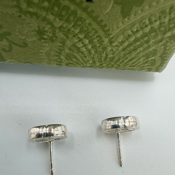 Gucci SILVER GUCCI INTERLOCKING EARRINGS - Picture 5 of 10